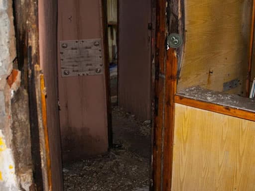 Ghost Town Escape 4: Eerie Coin Quest